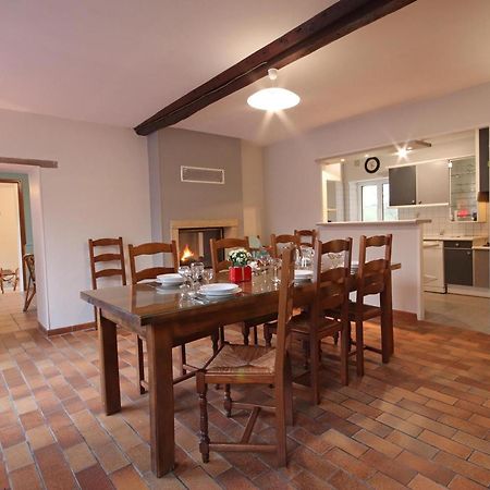 Maison Percheronne Spacieuse Avec Billard, Babyfoot, Et Jardin Clos, Animaux Bienvenus ! - Fr-1-497-65 La Mesniere Exterior foto