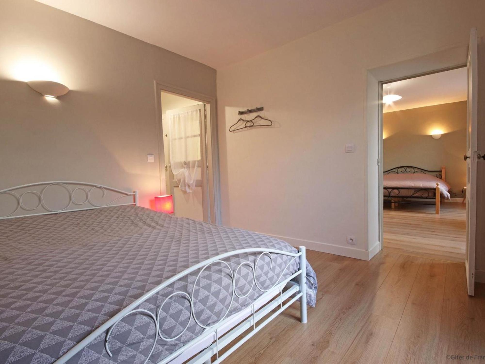 Maison Percheronne Spacieuse Avec Billard, Babyfoot, Et Jardin Clos, Animaux Bienvenus ! - Fr-1-497-65 La Mesniere Exterior foto